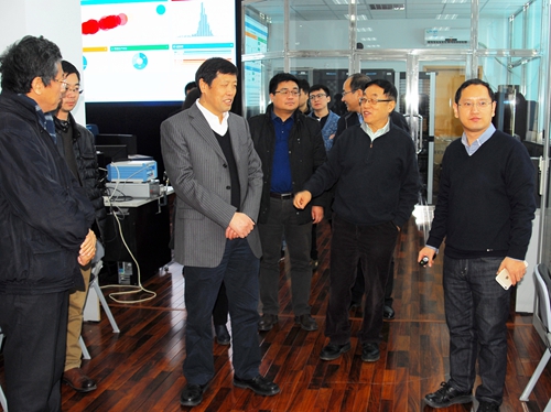 芮执元校长拜访胡文瑞、柴天佑、卢柯三位院士