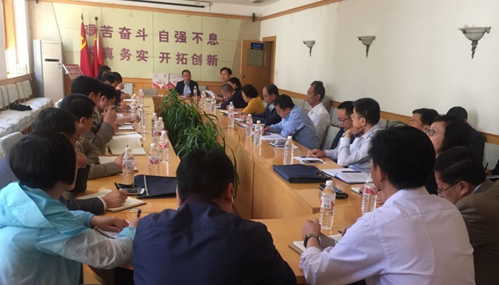 学校召开综合治理安全工作专题会议