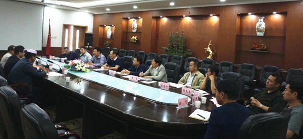 学校与东乡县开展劳务培训精准对接