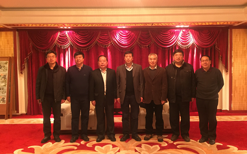 芮执元校长一行访问石河子大学