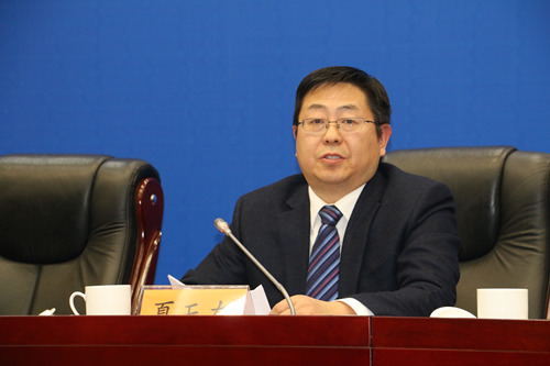 夏天东书记在省十二届人大六次会议记者会上答记者问