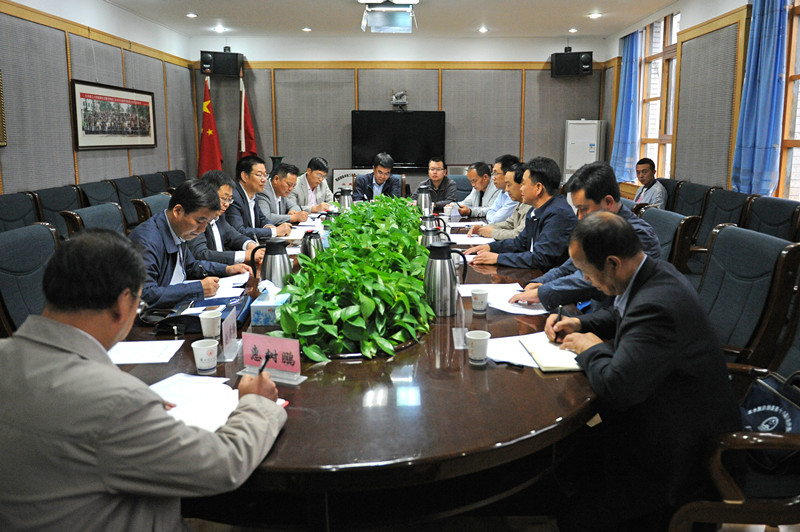 学校与东乡县对接推进脱贫攻坚帮扶工作