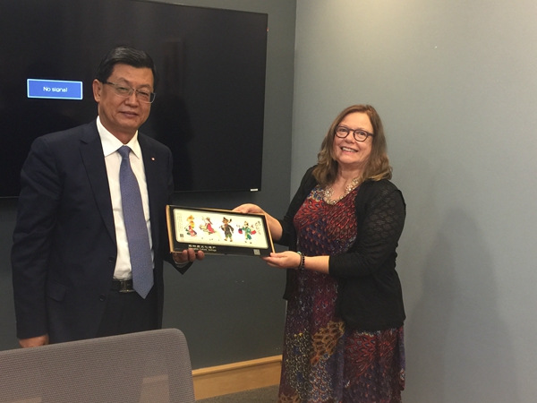 我校代表团访问加拿大3所高校取得良好效果