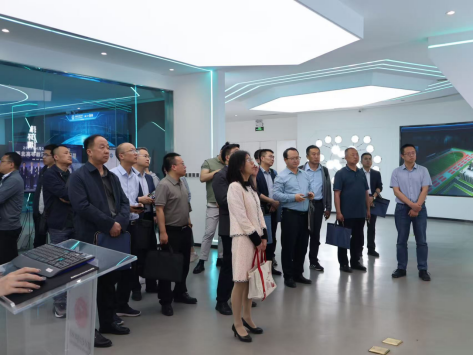 校领导带队调研数智校园建设