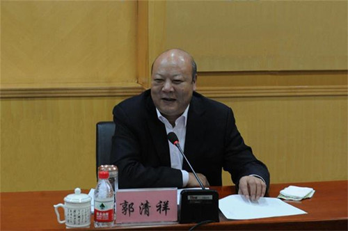 省委统战部副部长郭清祥来校宣讲全省宗教工作会议精神